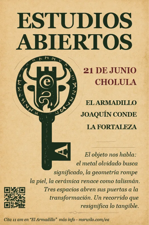 Cartel del evento Estudios Abiertos Cholula 2025, con llave ritual y estética mitopoética.