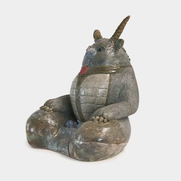Escultura del Último Guerrero Errante, figura legendaria de Vayú. Representa el peregrino del equilibrio perdido.